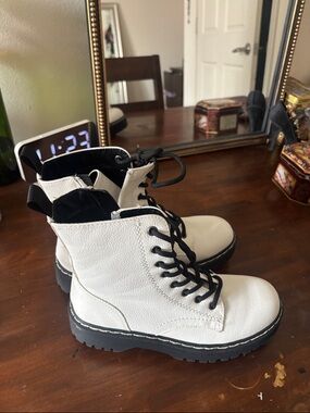 Sincerly Jules White Combat Boots with Black Accents